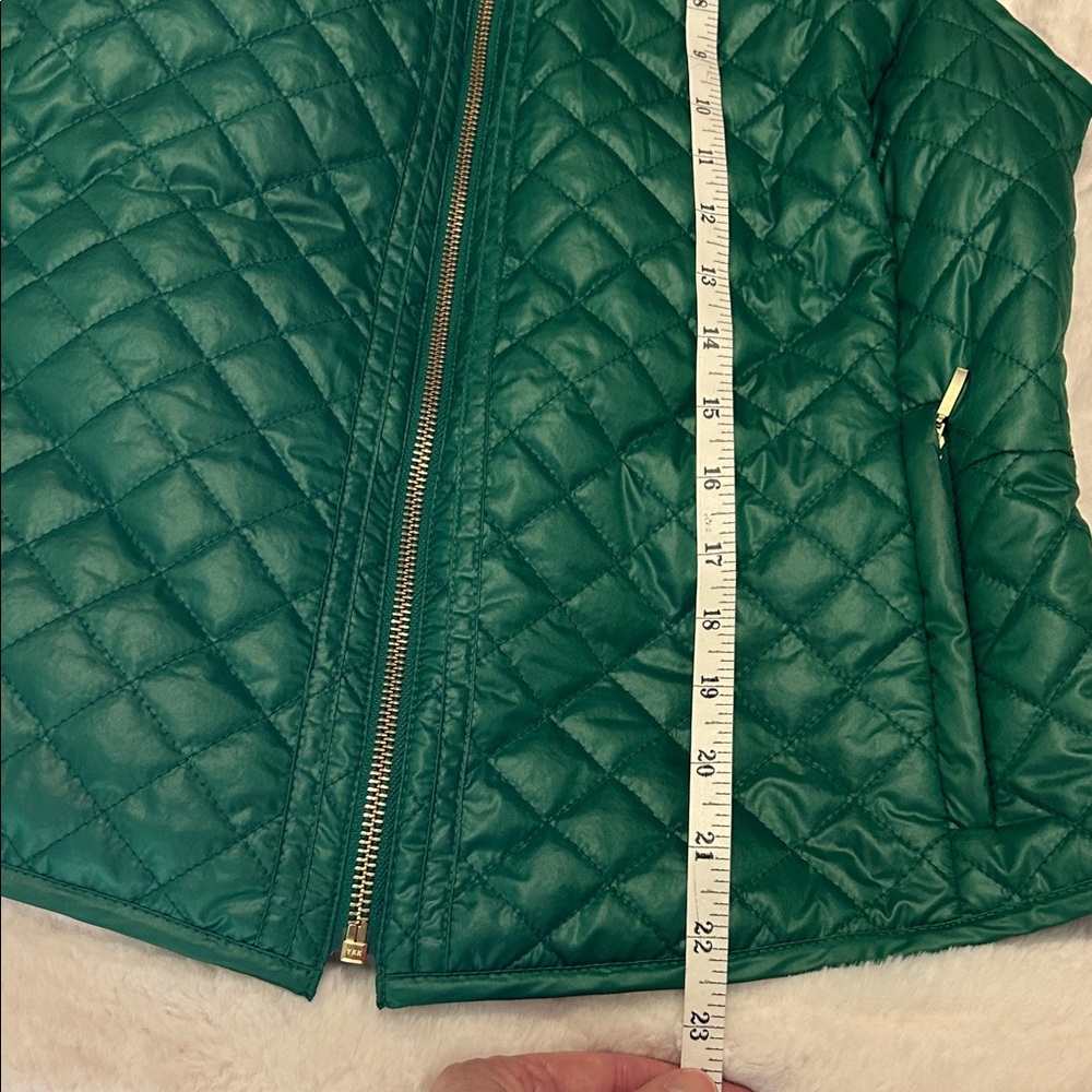 Chico's Zenergy Kelly Green Tabitha Quilted Vest Size M - Picture 6 of 8